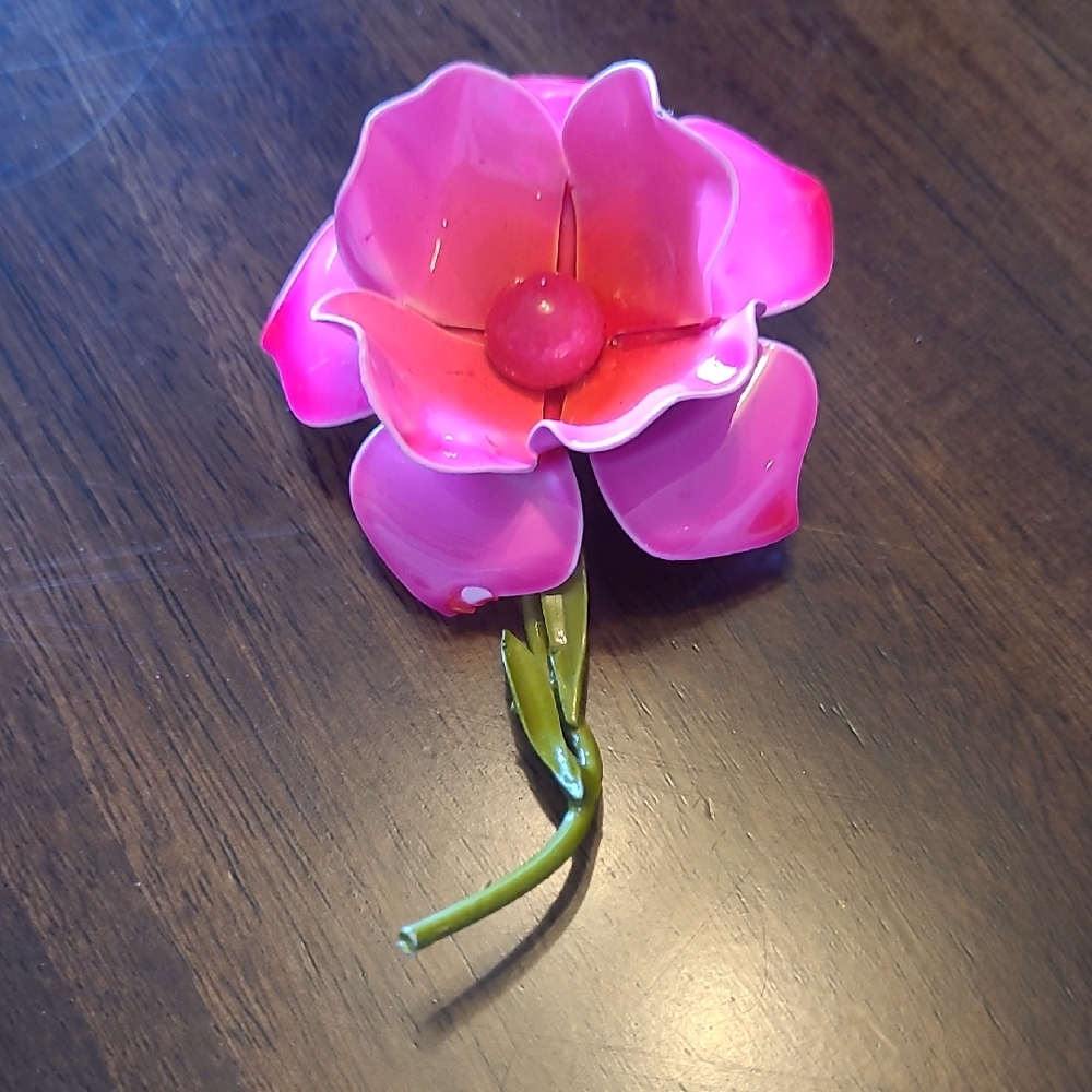 Vintage Enamel Pink Flower Brooch